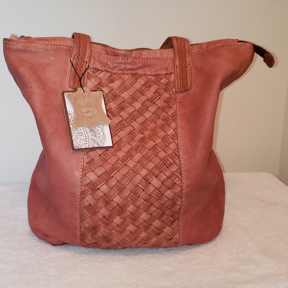 Civico 9 Cognac Basket woven leather purse